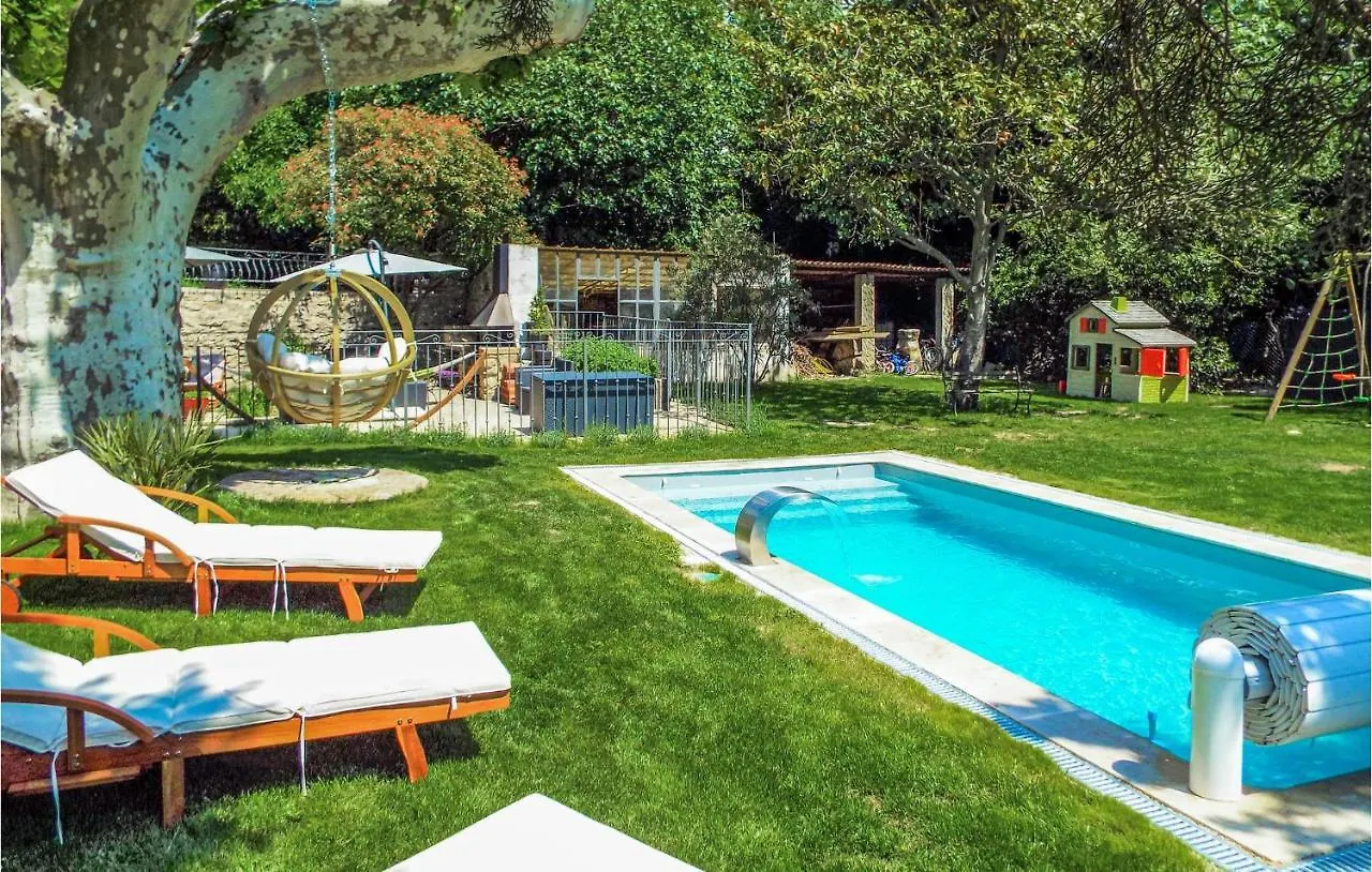 Amazing Apartment In Avignon 0*,